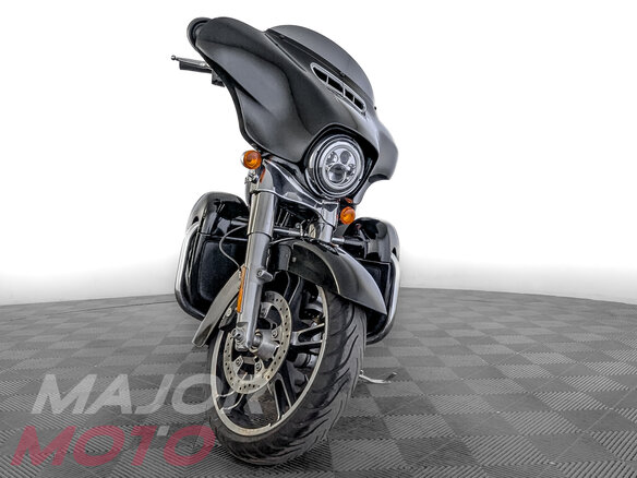 2018 Harley-Davidson Street Glide, чёрный, 1739000 рублей - вид 3