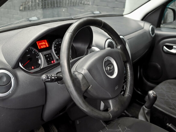 2019 Lada (ВАЗ) Largus Cross I, белый, 940000 рублей - вид 16