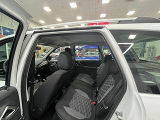 2026 Lada (ВАЗ) Granta Cross I Рестайлинг, белый, 1196000 рублей, вид 5
