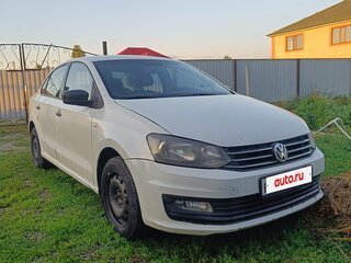 2018 Volkswagen Polo V Рестайлинг, белый, 600000 рублей, вид 3