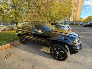 2004 Jeep Grand Cherokee II (WJ), чёрный, 2000000 рублей, вид 3