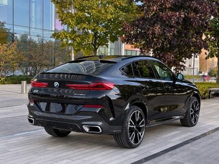2025 BMW X6 30d III (G06) Рестайлинг, чёрный, 12800000 рублей, вид 5