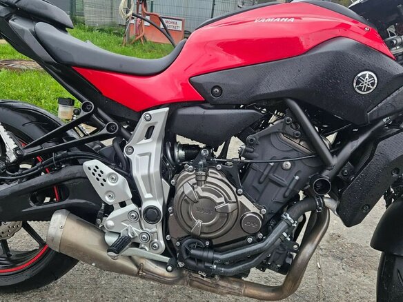 2014 Yamaha MT-07 (FZ-07), пурпурный, 610000 рублей - вид 13