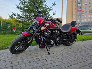 2013 Harley-Davidson V-Rod, красный, 1500000 рублей, вид 1