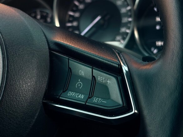 2019 Mazda 6 III (GJ) Рестайлинг 2, красный, 2130000 рублей - вид 19
