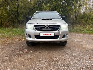 2014 Toyota Hilux VII Рестайлинг, серебристый, 1550000 рублей, вид 4