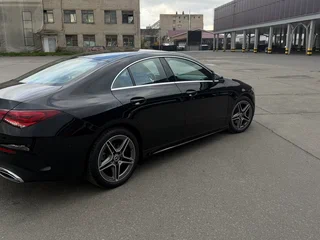 2021 Mercedes-Benz CLA 200 II (C118, X118), чёрный, 3000000 рублей, вид 4