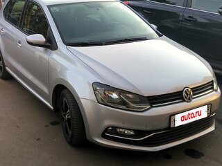 2017 Volkswagen Polo V Рестайлинг, серебристый, 1130000 рублей, вид 5