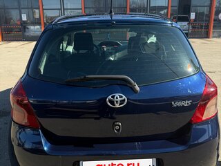 2008 Toyota Yaris II, синий, 550000 рублей, вид 3