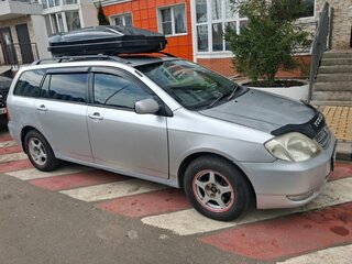 2001 Toyota Corolla Fielder IX (E120, E130), серебристый, 370000 рублей, вид 2