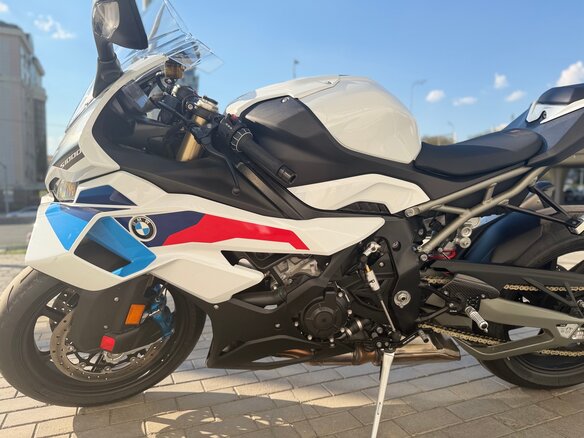 2025 BMW S 1000 RR, белый, 3200000 рублей - вид 8
