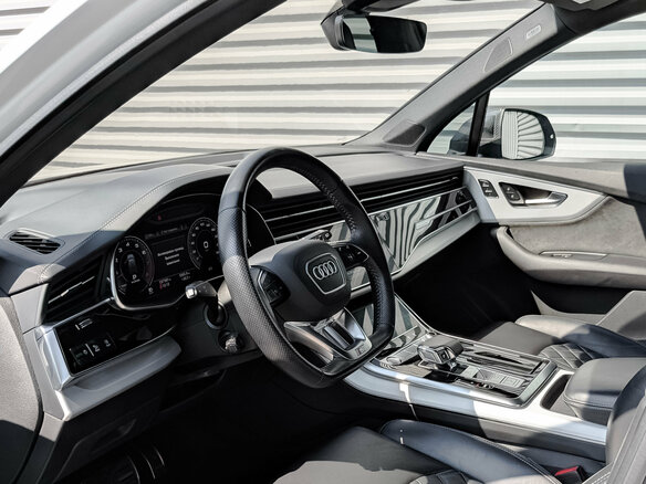 2020 Audi Q7 55 TFSI II (4M) Рестайлинг, белый, 5185000 рублей - вид 15