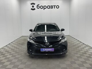 2021 Toyota Camry VIII (XV70), чёрный, 2652000 рублей, вид 3