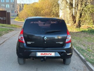 2011 Renault Sandero I, чёрный, 370000 рублей, вид 4