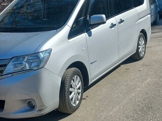 2013 Nissan Serena IV (C26), серый, 1100000 рублей, вид 3