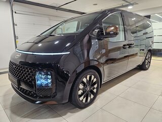 2025 Hyundai Staria I, чёрный, 9975000 рублей, вид 4
