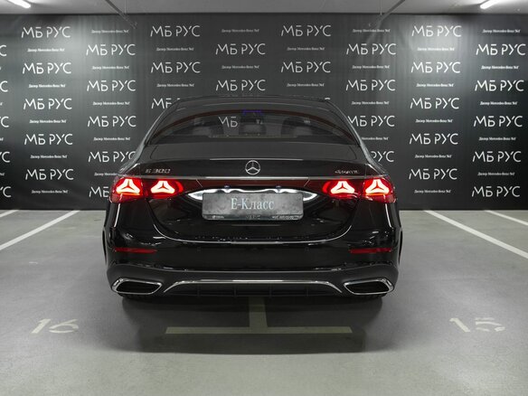 2026 Mercedes-Benz E-Класс 300 VI (W214, S214), чёрный, 10200000 рублей - вид 5
