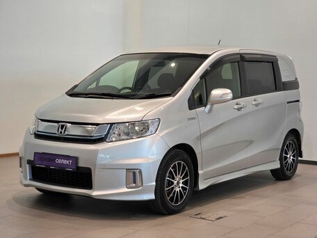 Honda Freed I Рестайлинг 2