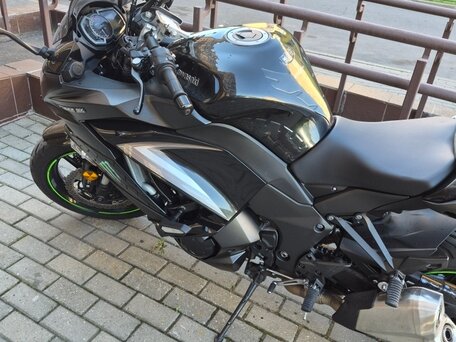 2019 Kawasaki Z 1000SX, чёрный, 1050000 рублей, вид 5