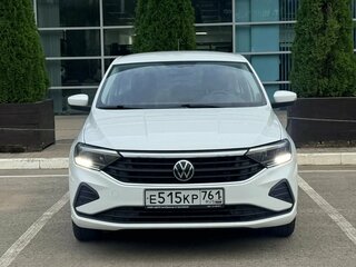 2022 Volkswagen Polo VI, белый, 1680000 рублей, вид 2