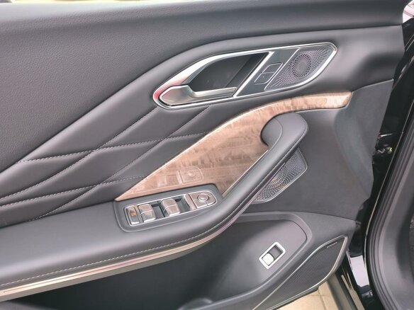 2025 Hongqi HS7 II, чёрный, 5590000 рублей - вид 20