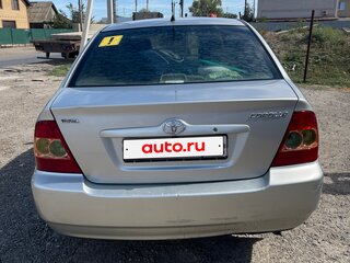2005 Toyota Corolla IX (E120, E130) Рестайлинг, серебристый, 500000 рублей, вид 2
