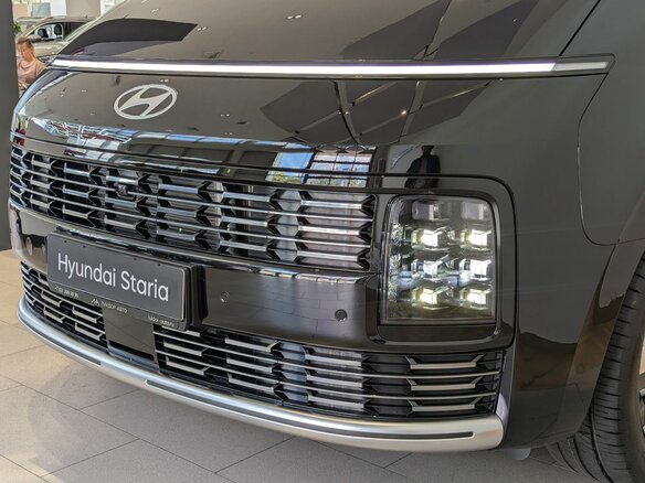 2026 Hyundai Staria I Рестайлинг, чёрный, 10900000 рублей - вид 11