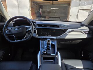 2024 Geely Atlas Pro, белый, 2230000 рублей, вид 5