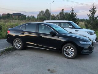 2021 Skoda Octavia IV (A8), чёрный, 2650000 рублей, вид 3