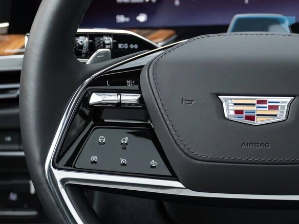 2025 Cadillac Escalade V Рестайлинг, чёрный, 21990000 рублей - вид 16