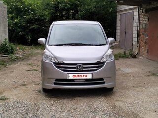 2008 Honda Stepwgn Spada III, серебристый, 1300000 рублей, вид 1