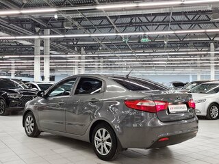 2011 Kia Rio 4-speed III, серый, 749000 рублей, вид 4