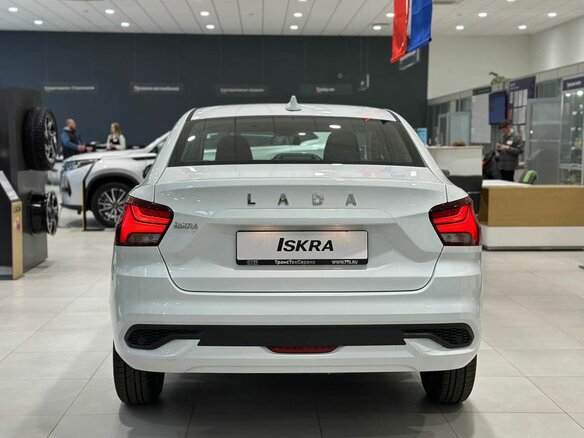 2026 Lada (ВАЗ) Iskra, белый, 1342000 рублей - вид 3