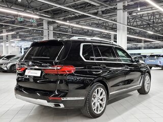 2019 BMW X7 40i I (G07), чёрный, 6029000 рублей, вид 3