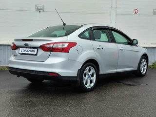 2012 Ford Focus III, серебристый, 585000 рублей, вид 4