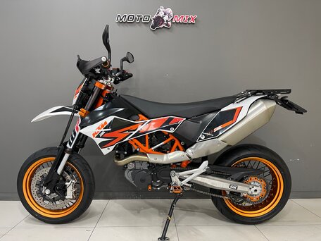 2017 KTM 690 SMC R, белый, 750000 рублей, вид 2