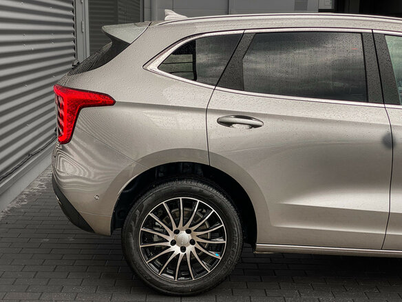 2023 Haval Jolion I, серый, 1998000 рублей - вид 3