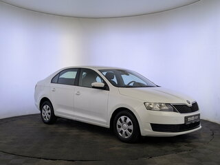 2019 Skoda Rapid I Рестайлинг, белый, 925000 рублей, вид 3