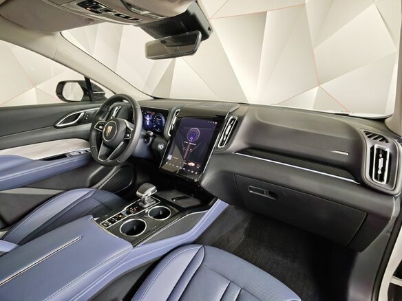 2024 Hongqi HS3, белый, 2947000 рублей - вид 11