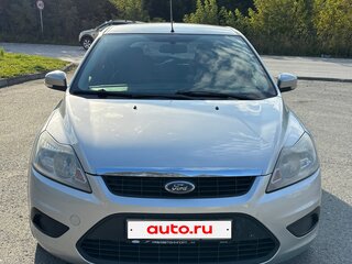 2008 Ford Focus II Рестайлинг, серебристый, 490000 рублей, вид 1
