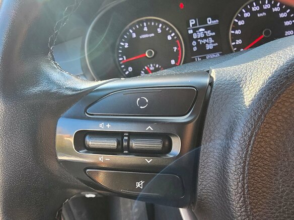 2019 Kia Rio X-Line IV, оранжевый - вид 8