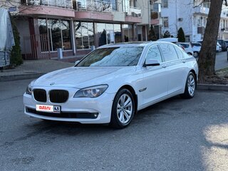 2008 BMW 7 серии Long 740Li V (F01/F02/F04), белый, 1600000 рублей, вид 1