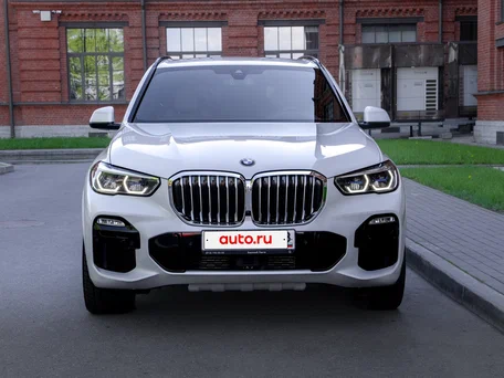 2020 BMW X5 30d IV (G05/G18), белый, 7699000 рублей, вид 2