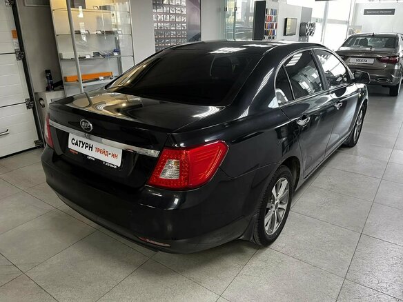 2014 Lifan Cebrium (720), чёрный, 330000 рублей - вид 3