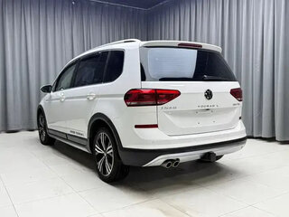 2023 Volkswagen Touran Cross L II, белый, 1454911 рублей, вид 4