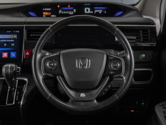 2016 Honda Stepwgn V, фиолетовый, 1699000 рублей - вид 20