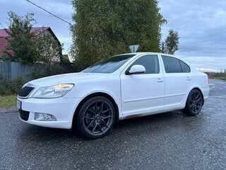 2013 Skoda Octavia DSG7 II (A5) Рестайлинг, белый, 1100000 рублей, вид 3