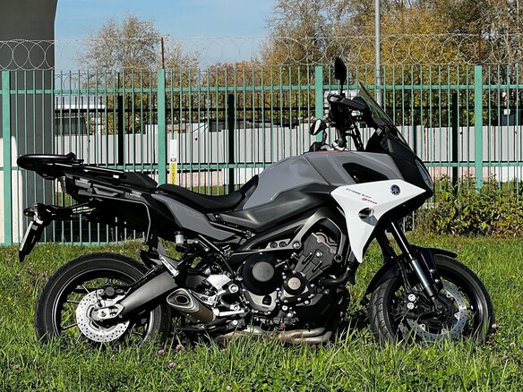 2018 Yamaha MT-09 Tracer (FJ-09), серый, 900000 рублей - вид 18
