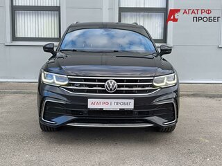 2020 Volkswagen Tiguan II Рестайлинг, чёрный, 3530000 рублей, вид 2