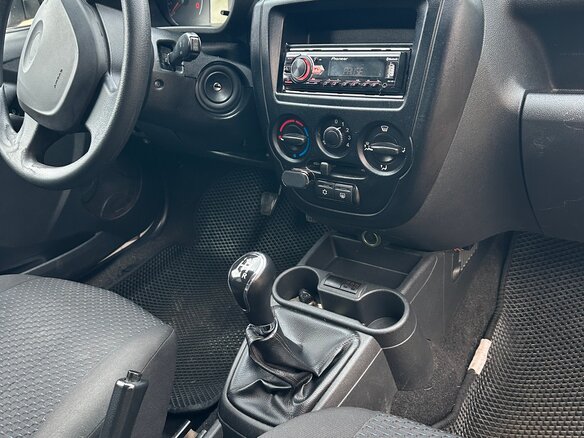 2014 Lada (ВАЗ) Granta I, белый, 395000 рублей - вид 4